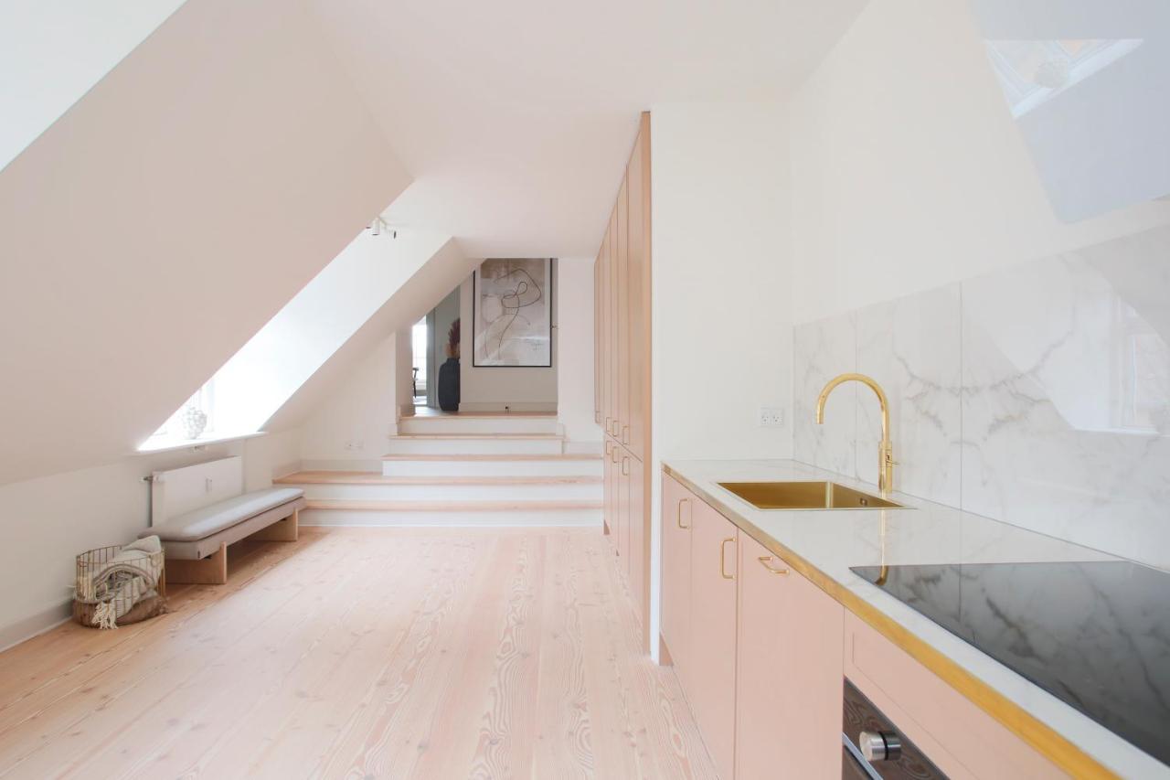 Modern 3Br Duplex Apartment In Nyhavn W Private Balcony Copenhagen Exterior photo