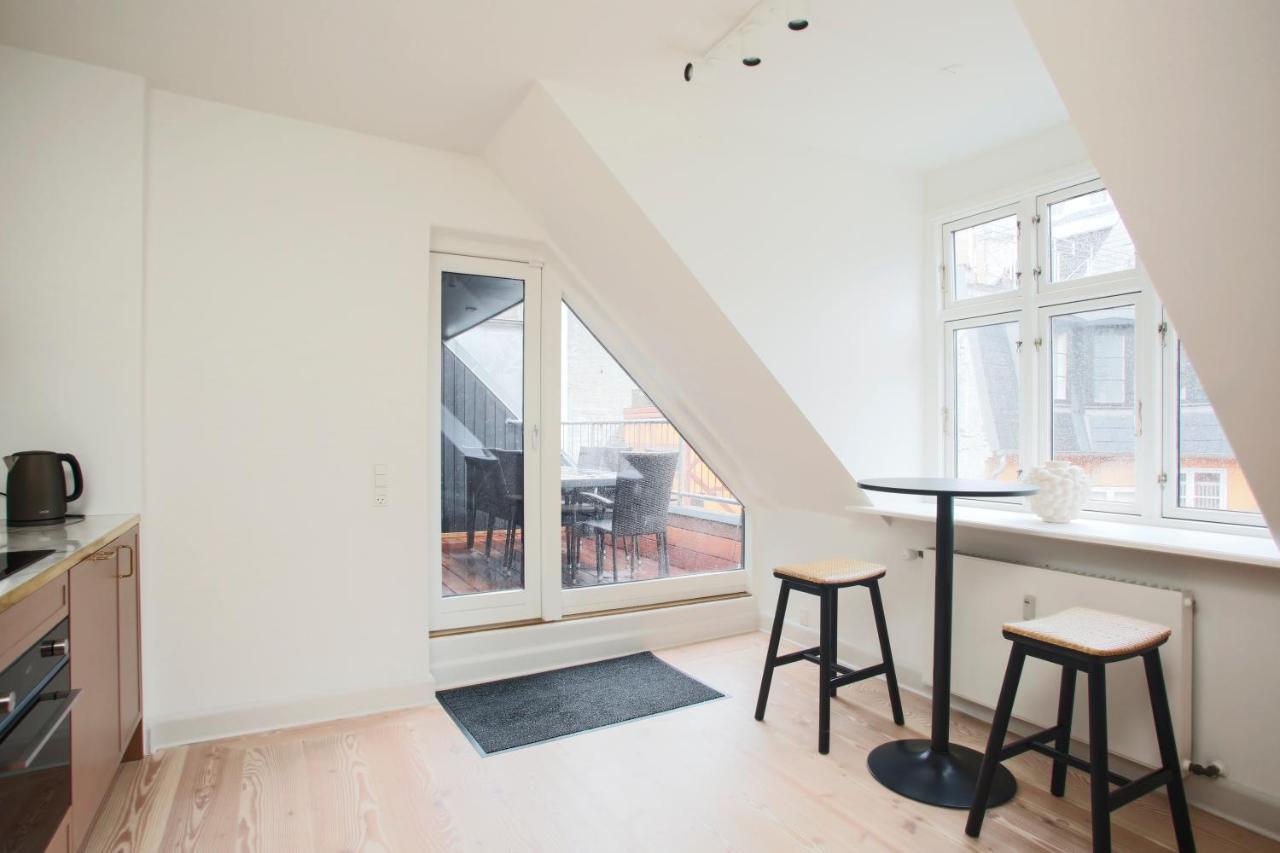 Modern 3Br Duplex Apartment In Nyhavn W Private Balcony Copenhagen Exterior photo